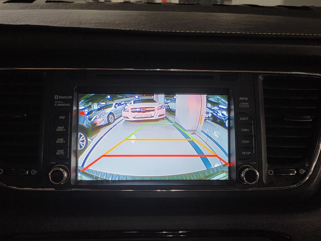 KIA Carnival 2016 Negro - Importación desde Corea - HF Imports Iquique - Foto 16