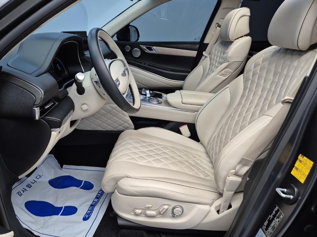 Genesis GV80 - Vista 11