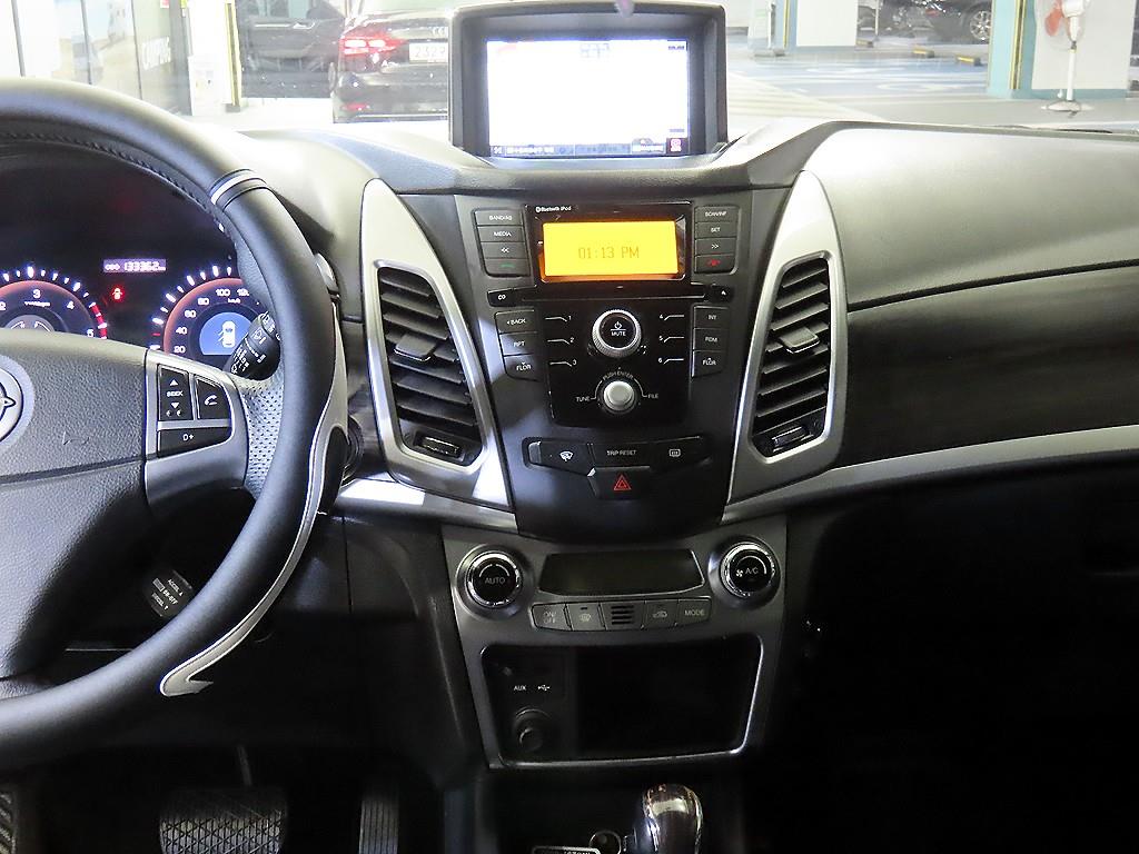 Ssangyong Korando - Vista 11