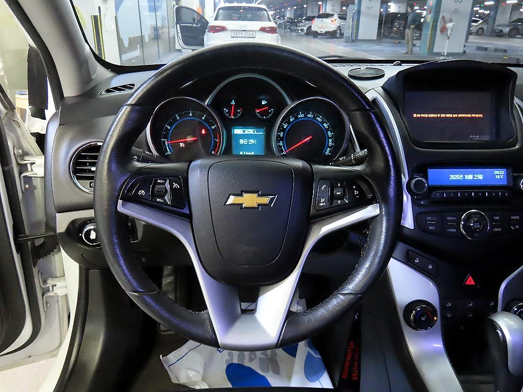 Chevrolet Cruise - Vista 8