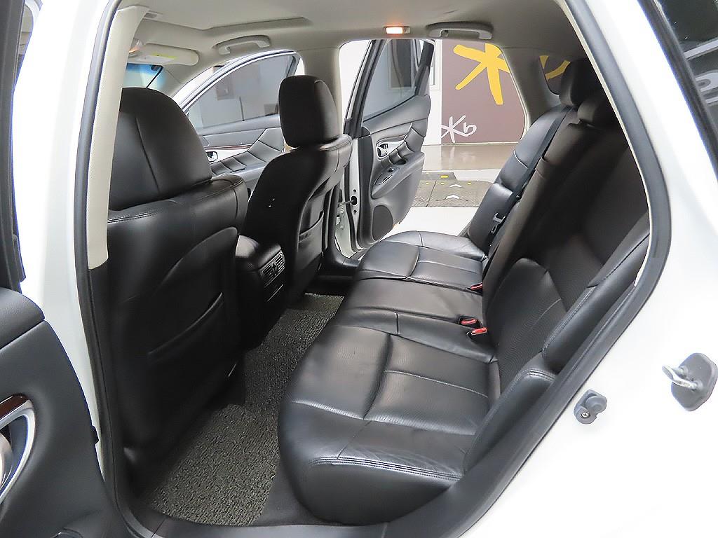 Infiniti M 2013 Blanco - Importación desde Corea - HF Imports Iquique - Foto 8