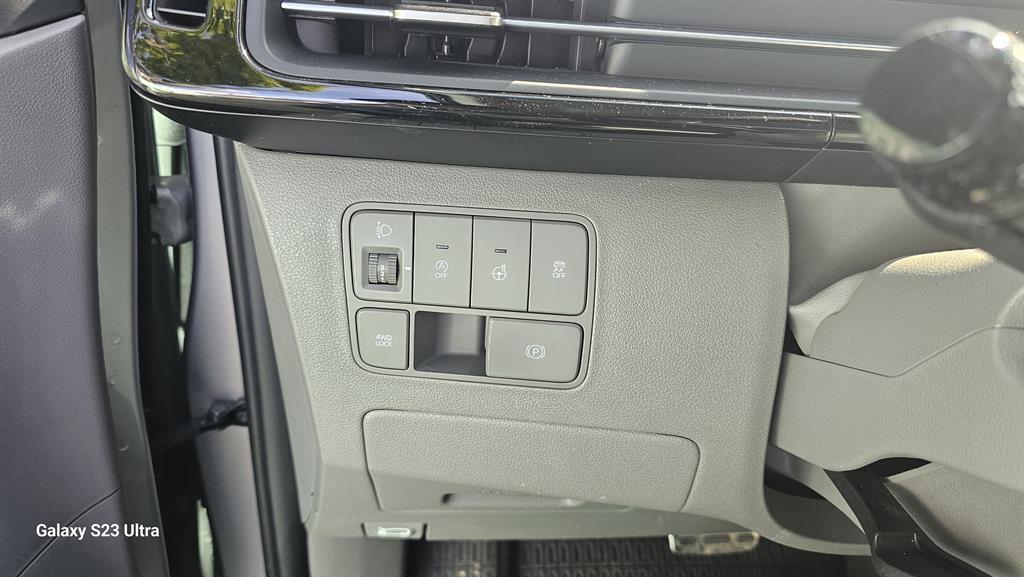 HYUNDAI Staria 2025 Gris - Importación desde Corea - HF Imports Iquique - Foto 18