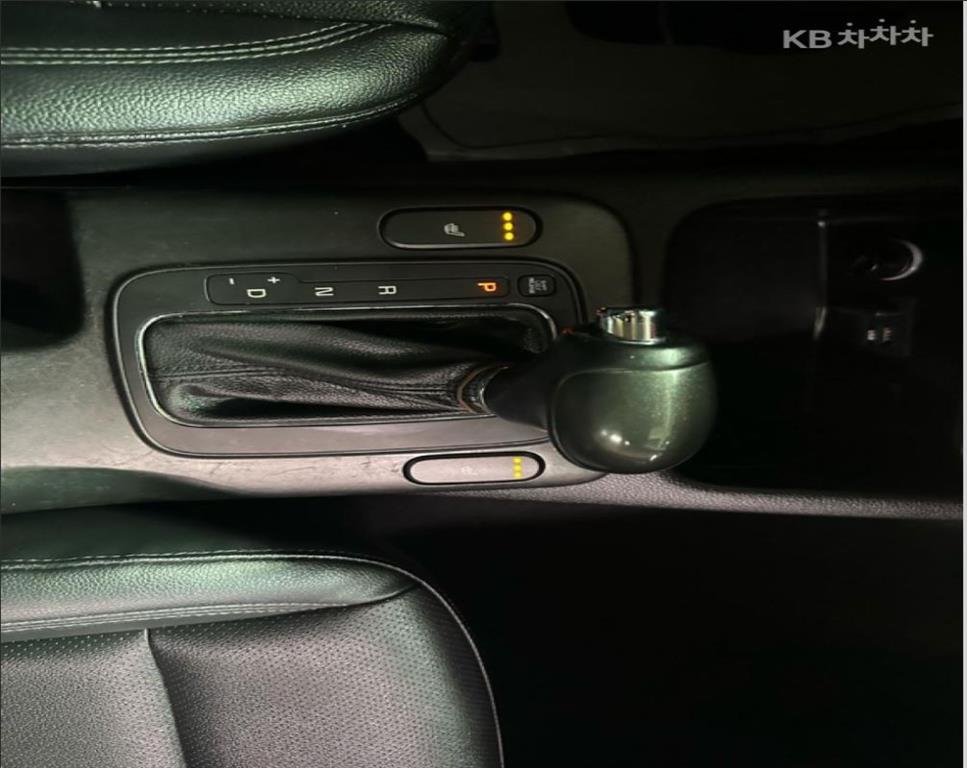 KIA K3 2013 Blanco - Importación desde Corea - HF Imports Iquique - Foto 13