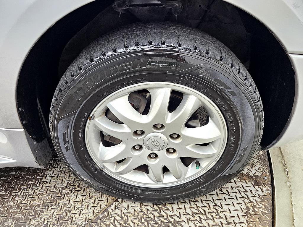 KIA Carnival 2011 Plateado - Importación desde Corea - HF Imports Iquique - Foto 20