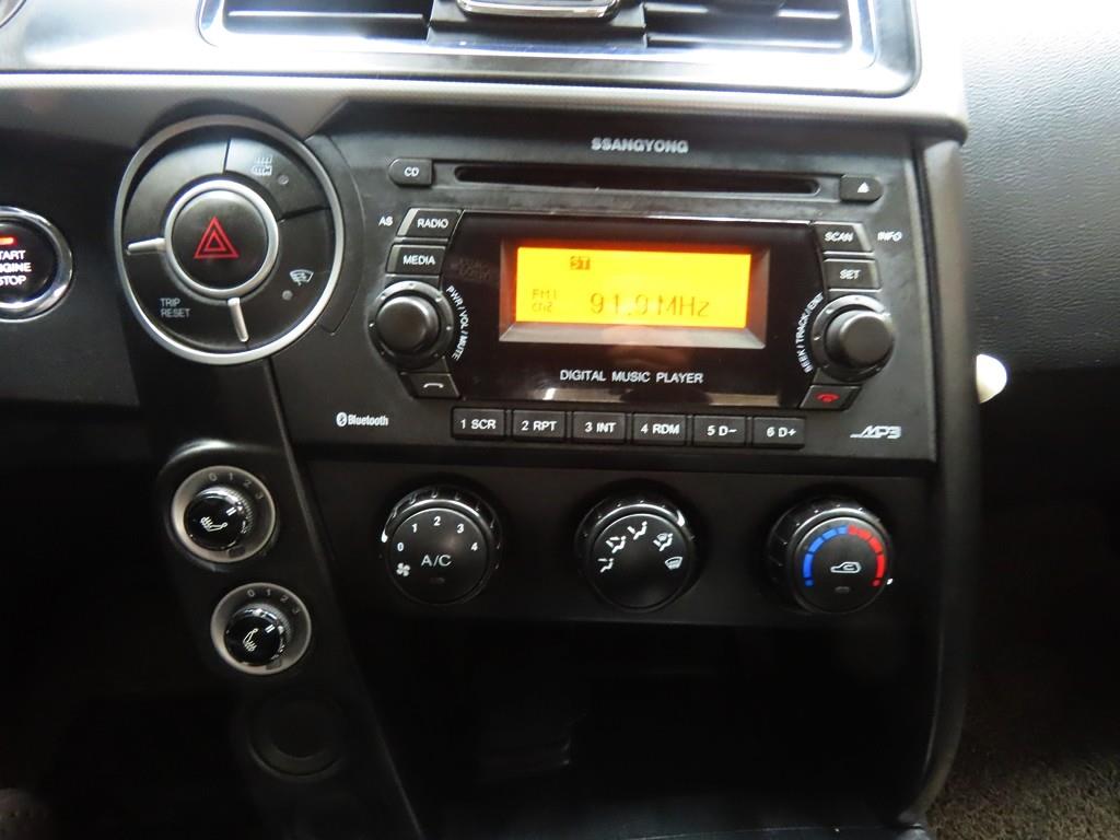 Ssangyong Korando - Vista 12