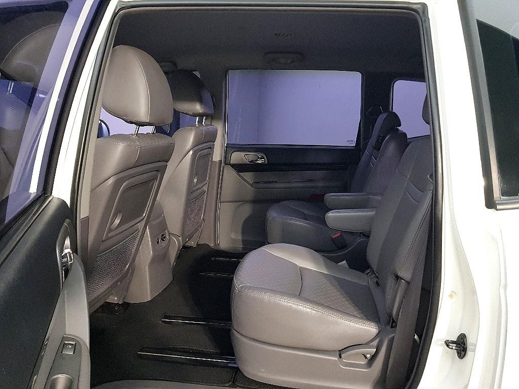 Ssangyong Korando - Vista 9