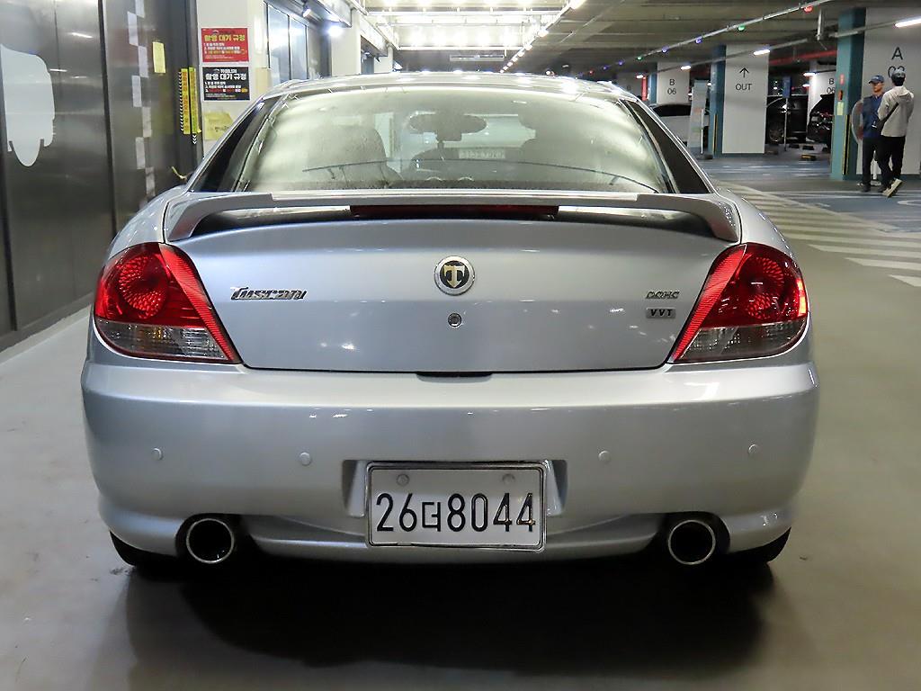 HYUNDAI Tuscani - Vista 5