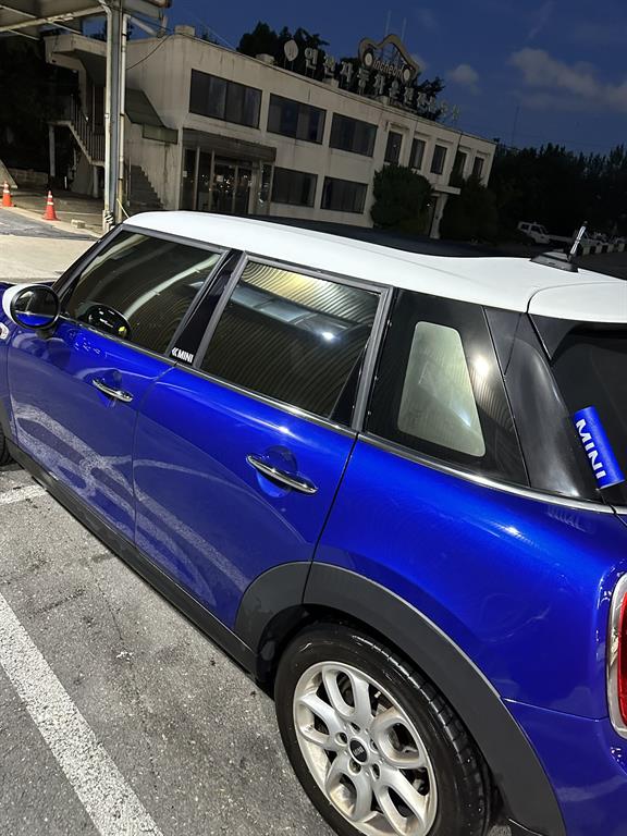 Mini Cooper - Vista 4