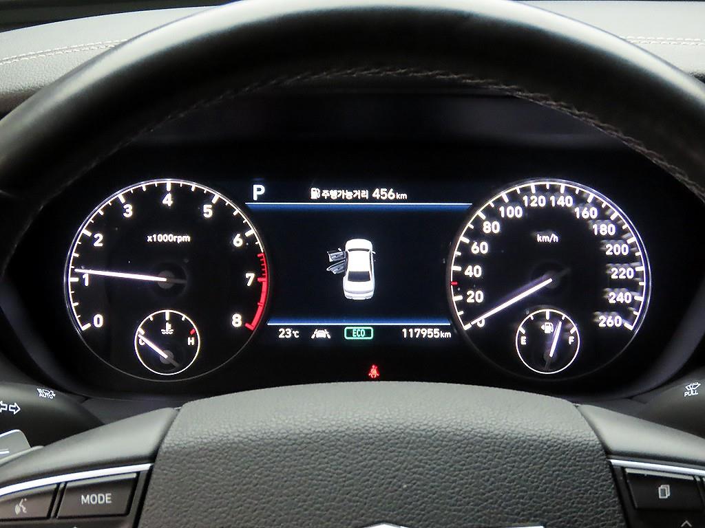 Genesis G90 - Vista 7