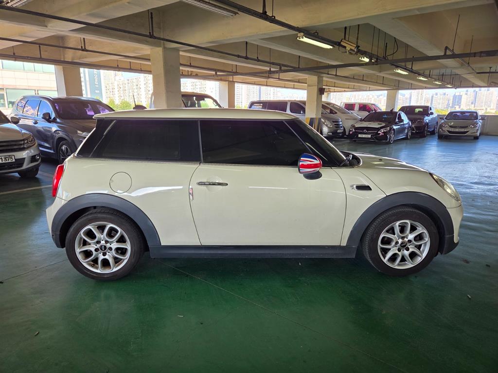 Mini Cooper - Vista 5