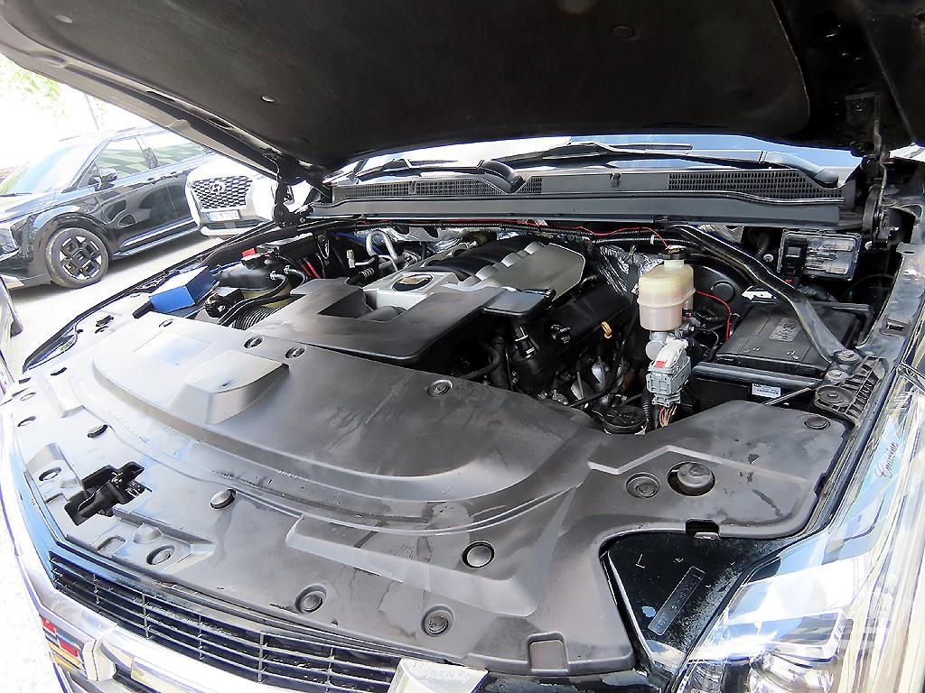 Cadillac Escalade 2018 Negro - Importación desde Corea - HF Imports Iquique - Foto 19