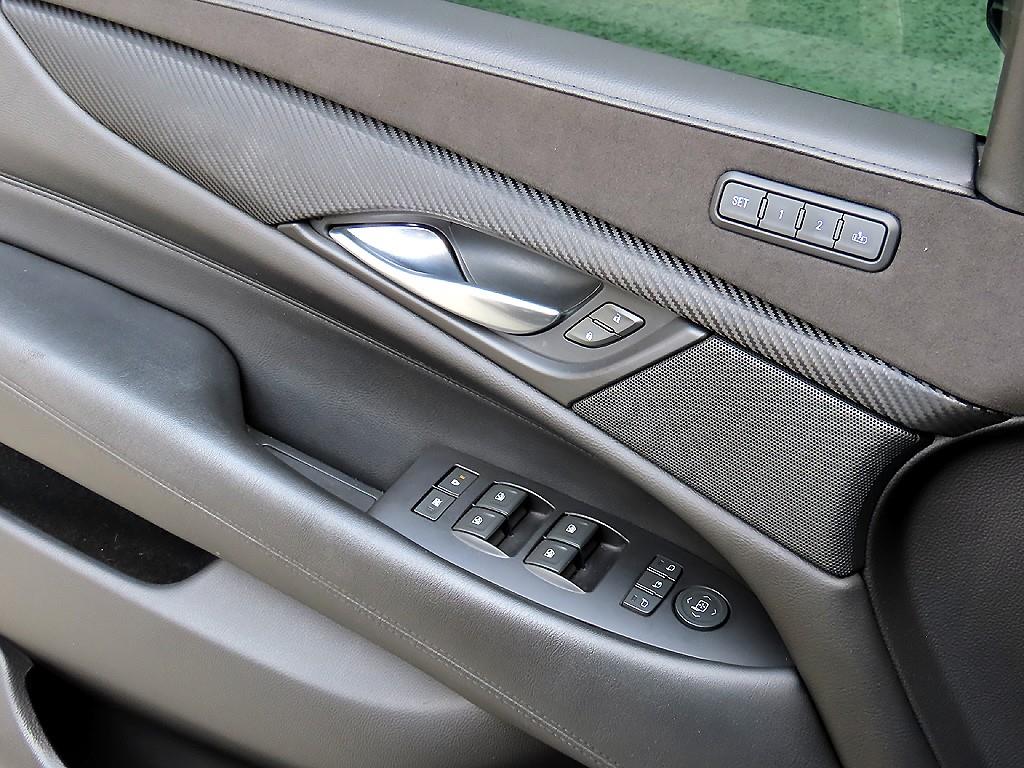 Cadillac Escalade - Vista 12