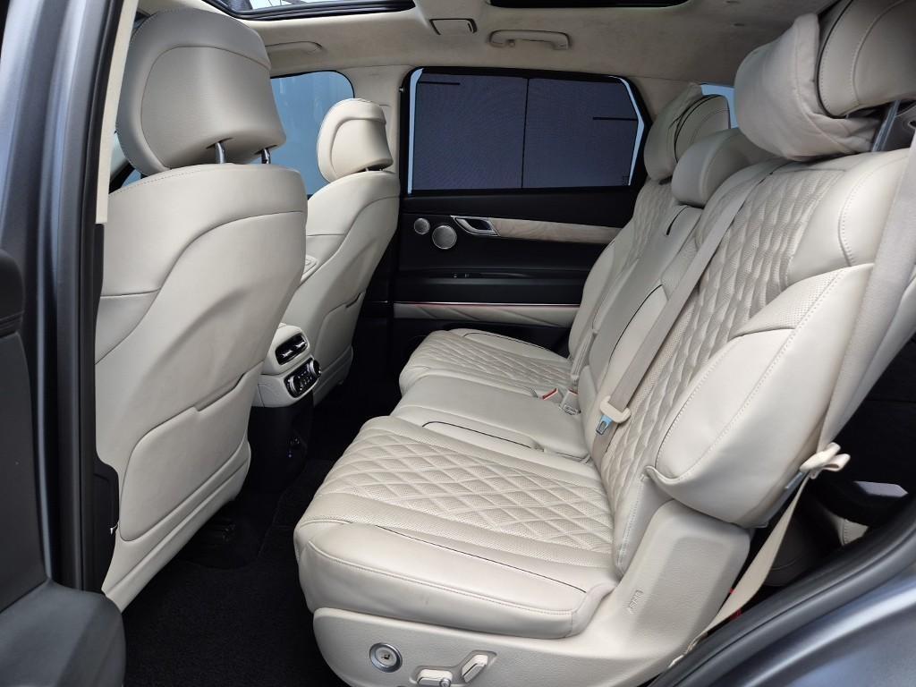 Genesis GV80 - Vista 12