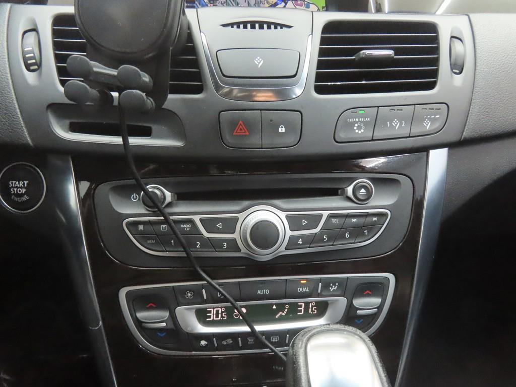 SAMSUNG SM5 2012 Negro - Importación desde Corea - HF Imports Iquique - Foto 13