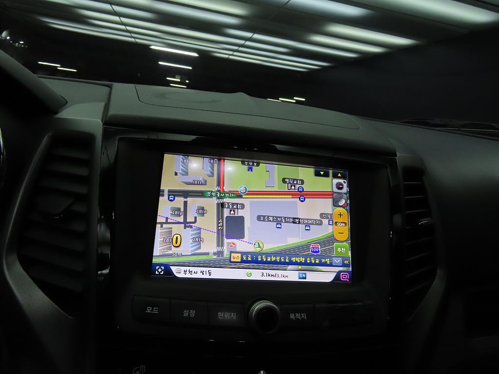 Ssangyong Tivoli 2018 Azul - Importación desde Corea - HF Imports Iquique - Foto 13