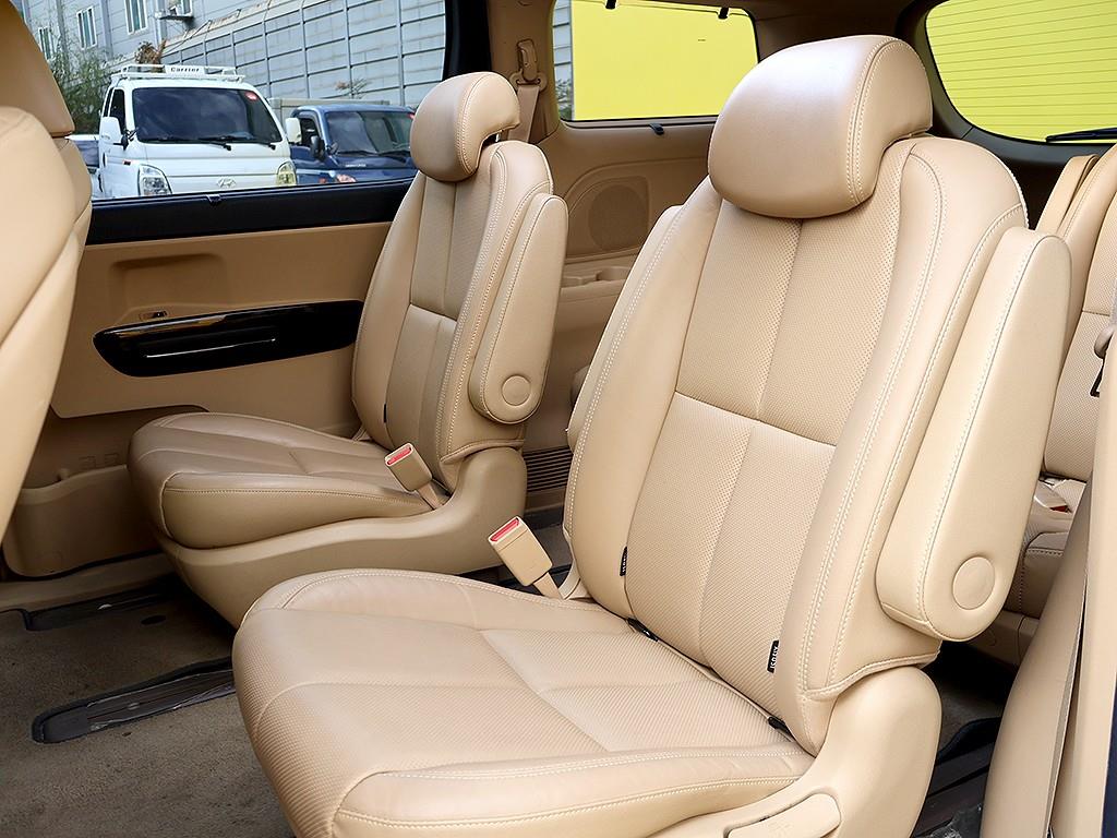 KIA Carnival 2020 Negro - Importación desde Corea - HF Imports Iquique - Foto 10