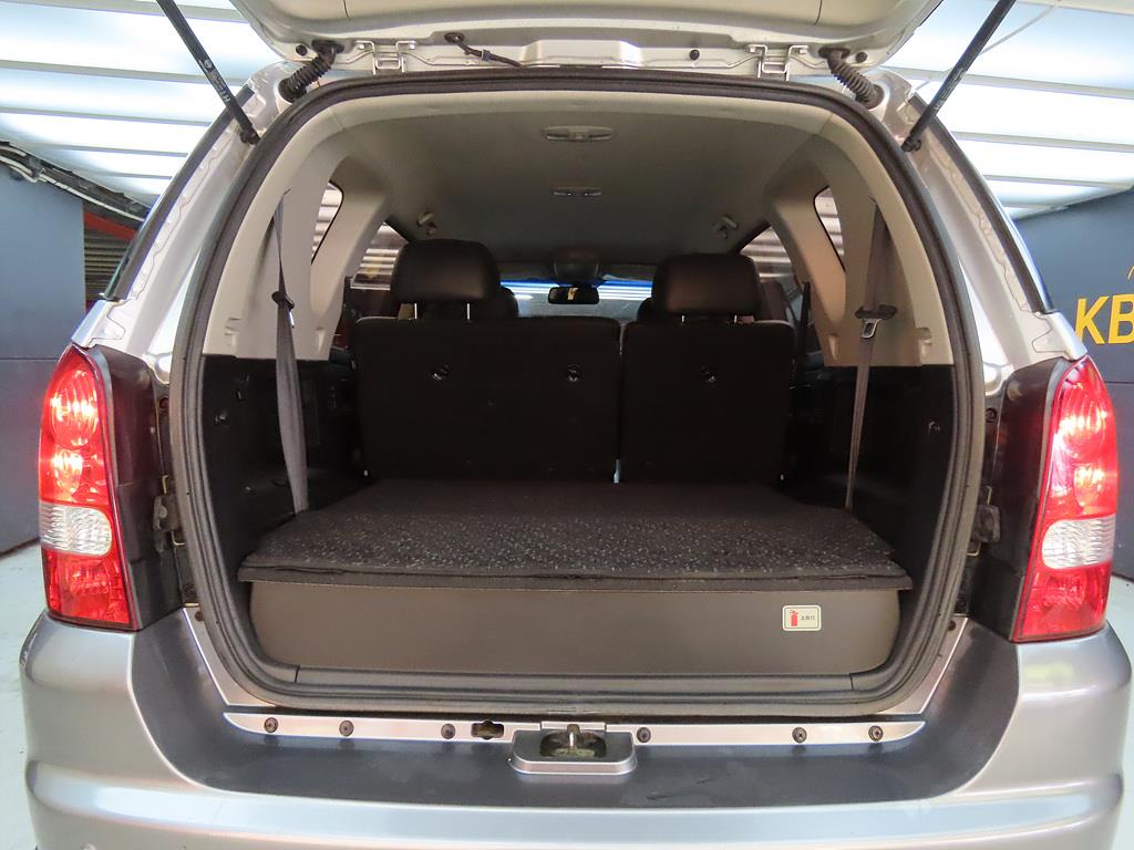 Ssangyong Rexton 2011 Plateado - Importación desde Corea - HF Imports Iquique - Foto 16