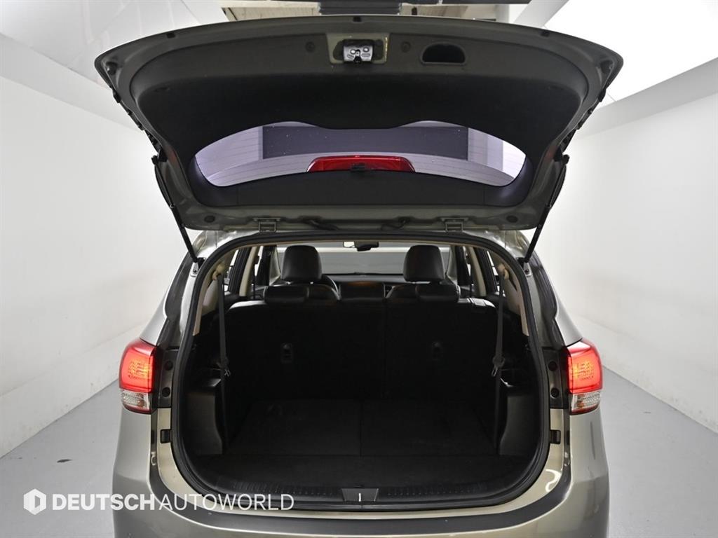 KIA Carens 2016 Gris - Importación desde Corea - HF Imports Iquique - Foto 19