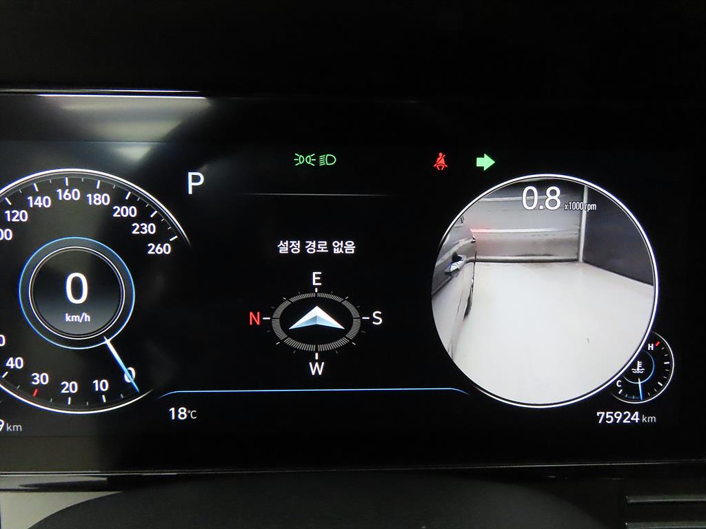 HYUNDAI Grandeur - Vista 9