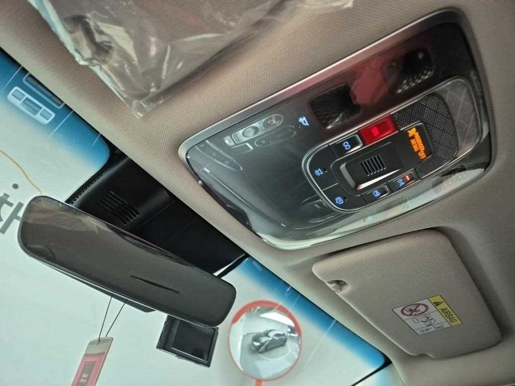 Genesis GV70 2023 Gris - Importación desde Corea - HF Imports Iquique - Foto 17