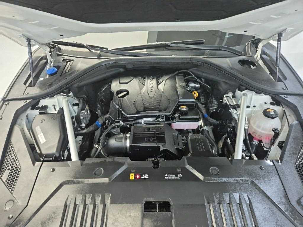 Genesis GV70 - Vista 5