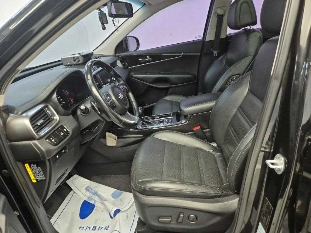 KIA Sorento - Vista 11