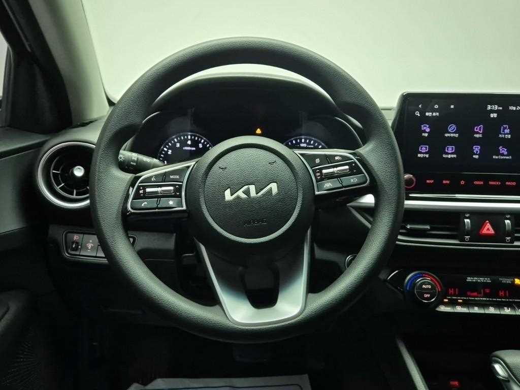 KIA K3 - Vista 9