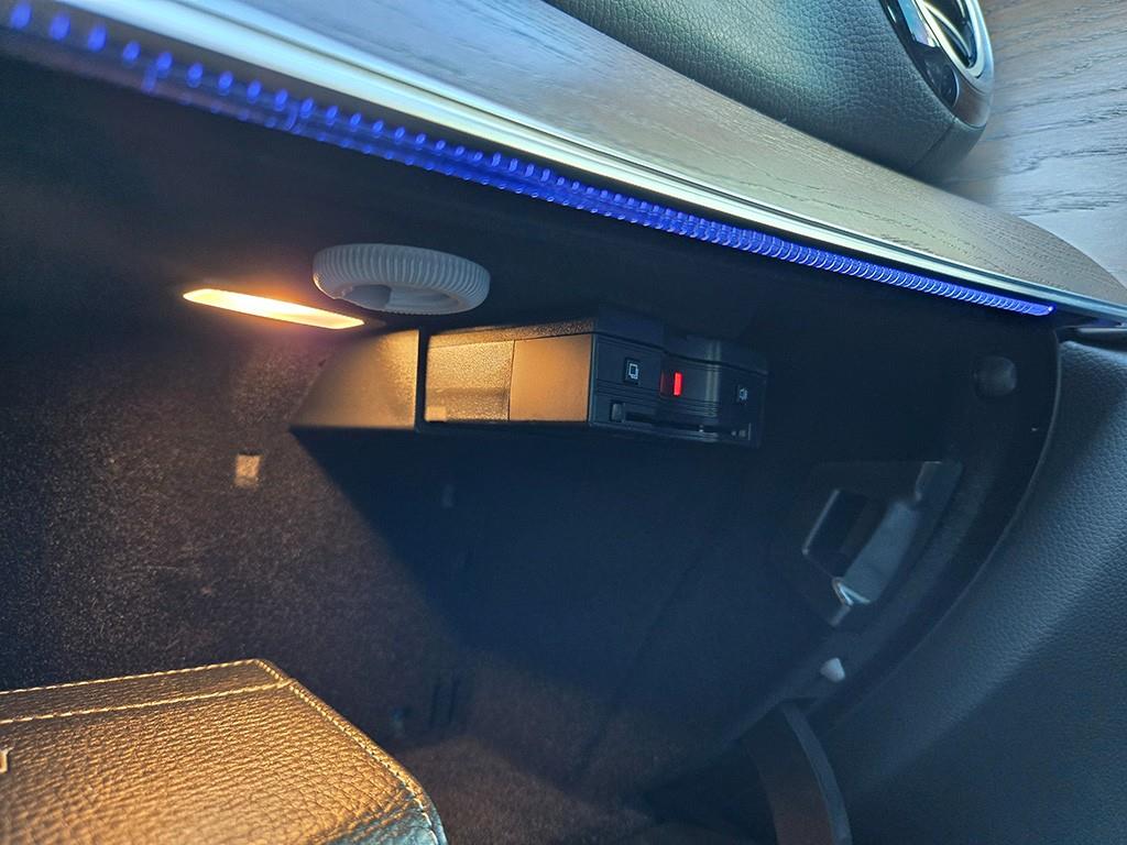 Mercedes Benz E class 2021 Gris - Importación desde Corea - HF Imports Iquique - Foto 15