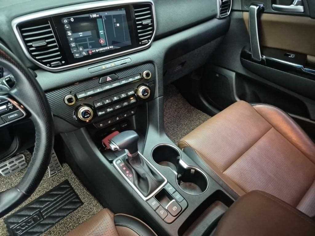 KIA Sportage - Vista 4