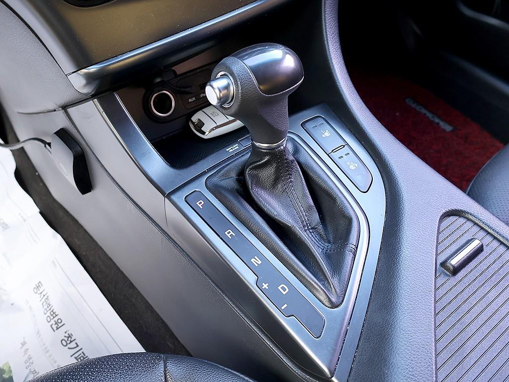 KIA K5 2015 Negro - Importación desde Corea - HF Imports Iquique - Foto 7