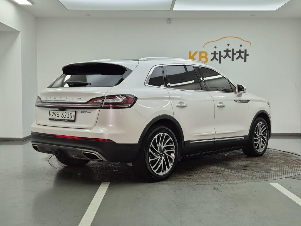 Lincoln Nautilus - Vista 4