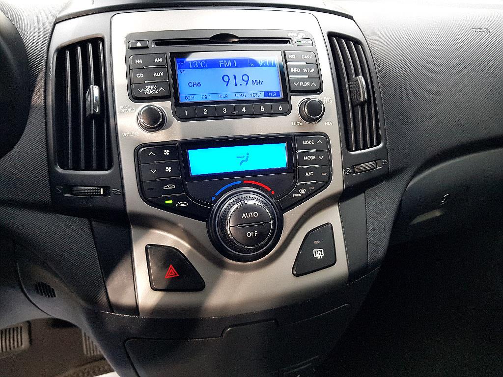 HYUNDAI i30 2009 Plateado - Importación desde Corea - HF Imports Iquique - Foto 15