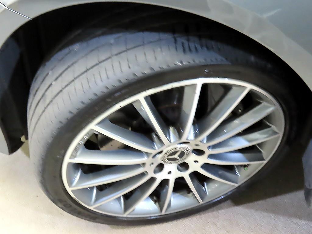 Mercedes Benz E class 2019 Gris - Importación desde Corea - HF Imports Iquique - Foto 20