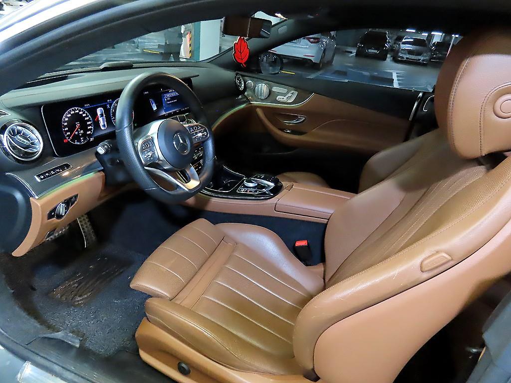 Mercedes Benz E class - Vista 10