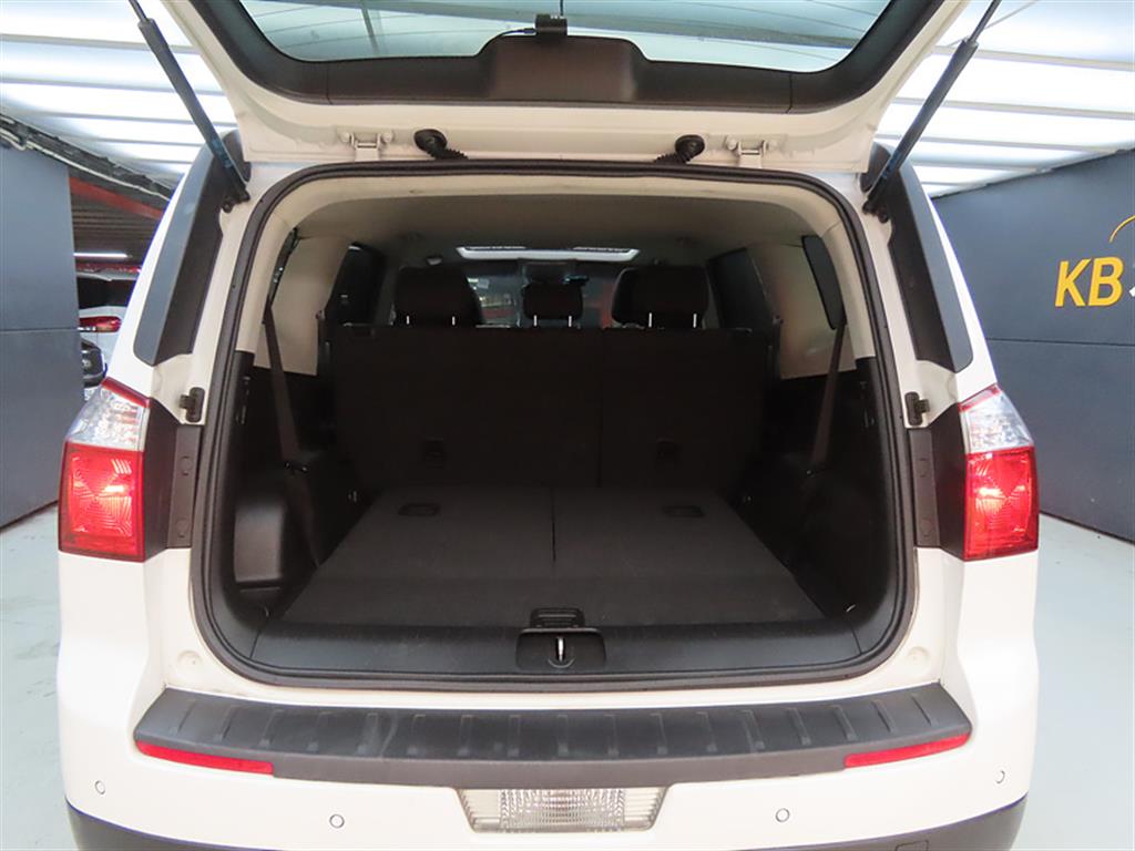 Chevrolet Orlando 2012 Blanco - Importación desde Corea - HF Imports Iquique - Foto 18