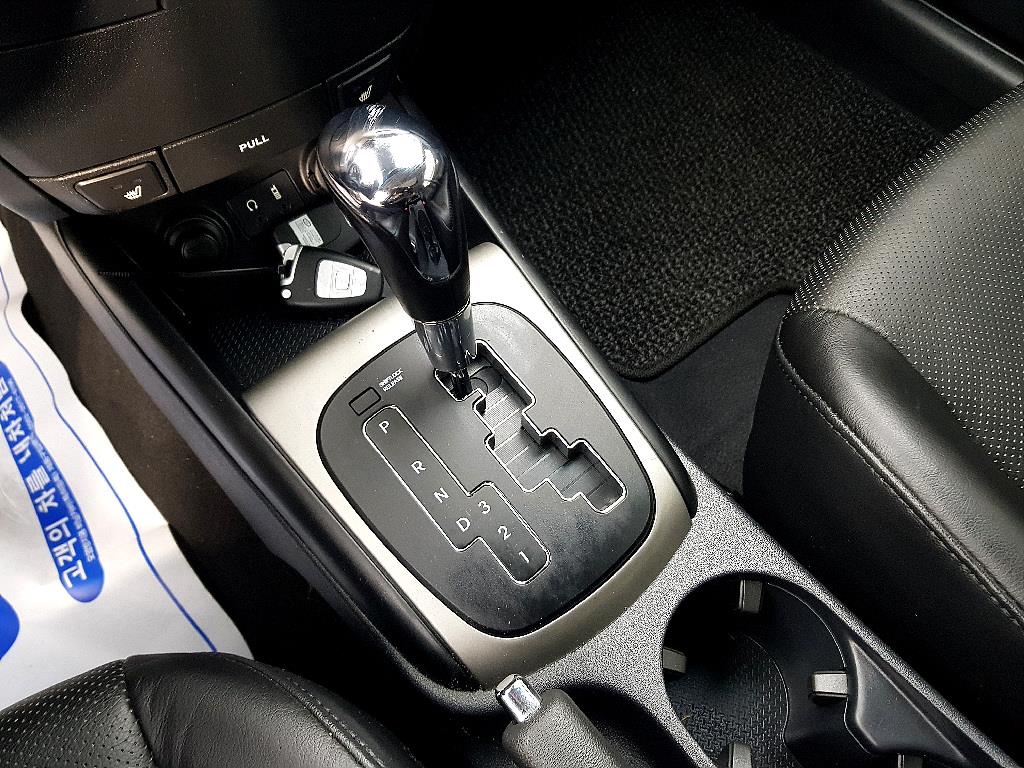 HYUNDAI i30 2009 Plateado - Importación desde Corea - HF Imports Iquique - Foto 16