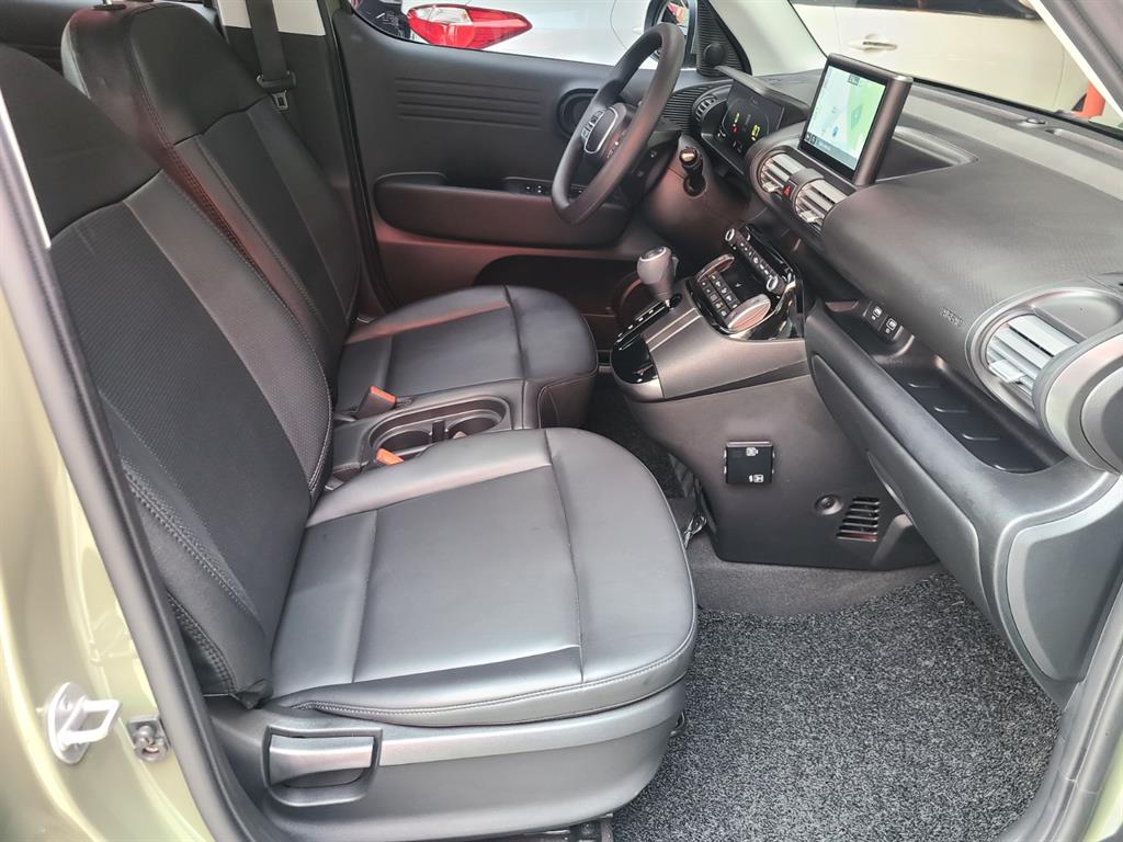 HYUNDAI Casper - Vista 11