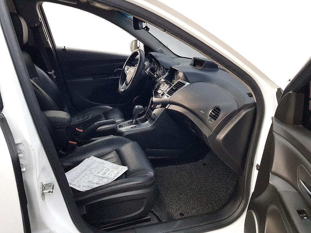 Chevrolet Cruise 2012 Blanco - Importación desde Corea - HF Imports Iquique - Foto 16