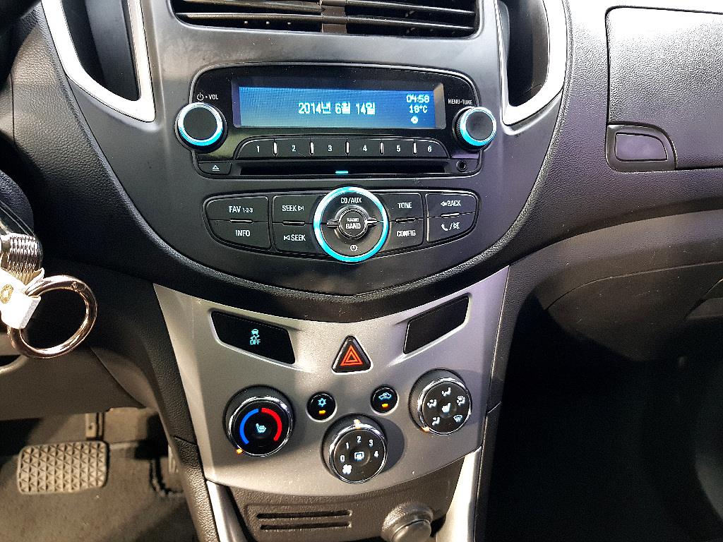Chevrolet Trax 2015 Negro - Importación desde Corea - HF Imports Iquique - Foto 14