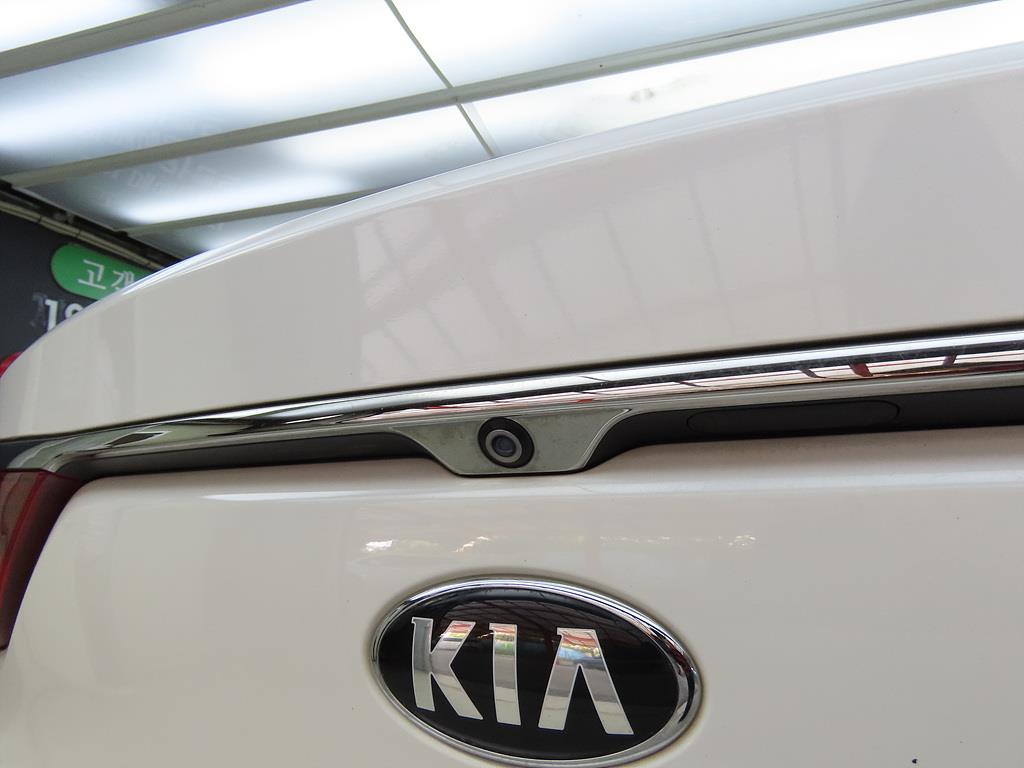 KIA K7 2016 Blanco - Importación desde Corea - HF Imports Iquique - Foto 16