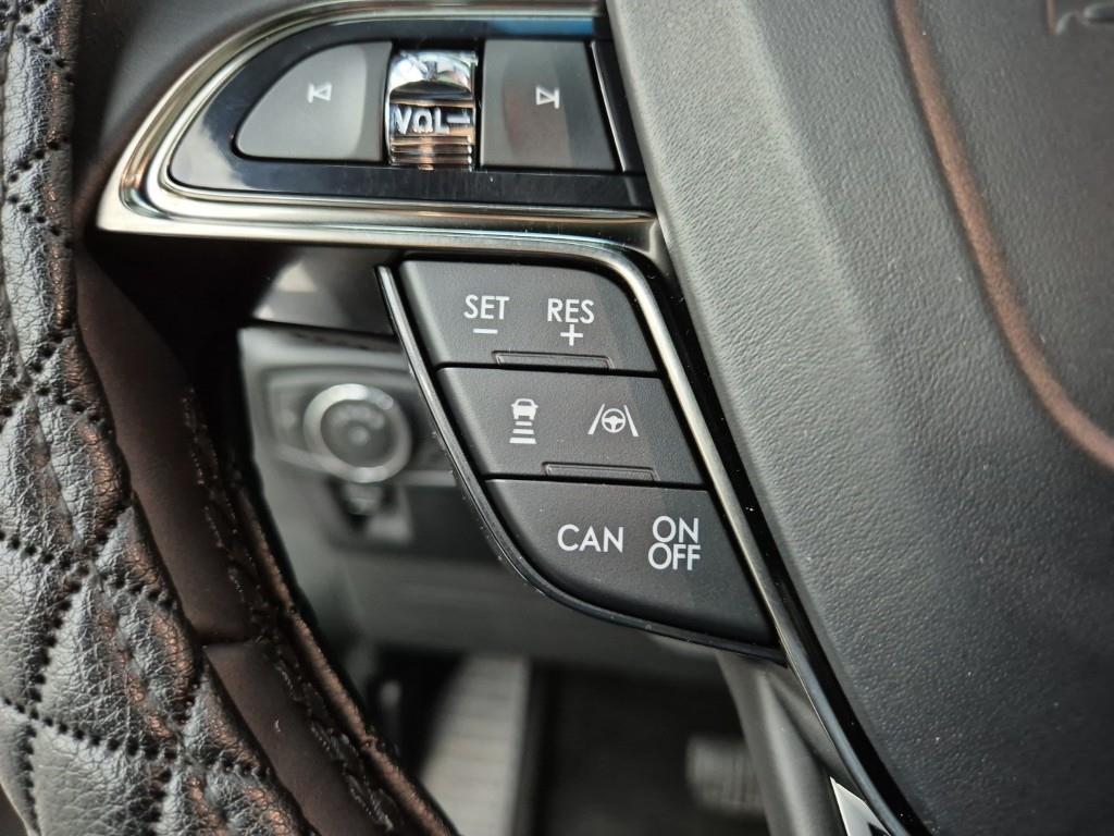 Lincoln Nautilus 2019 Blanco - Importación desde Corea - HF Imports Iquique - Foto 16