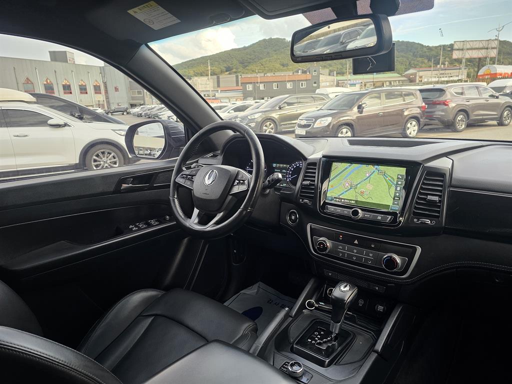 Ssangyong Rexton - Vista 11