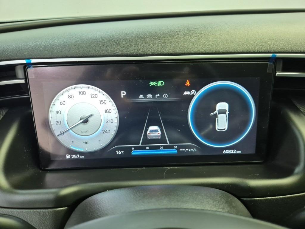 HYUNDAI Tucson - Vista 6