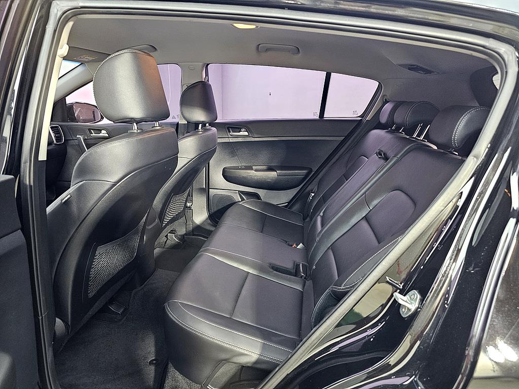 KIA Sportage - Vista 9