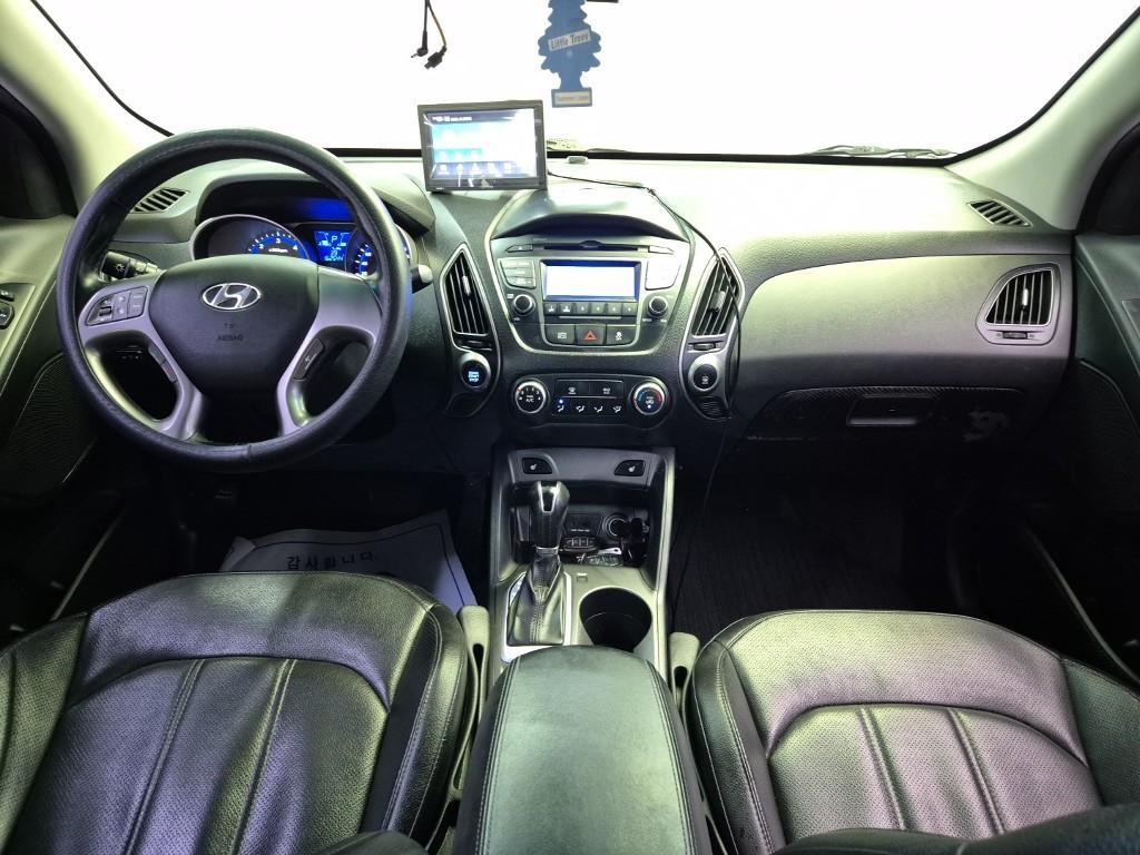 HYUNDAI Tucson - Vista 7