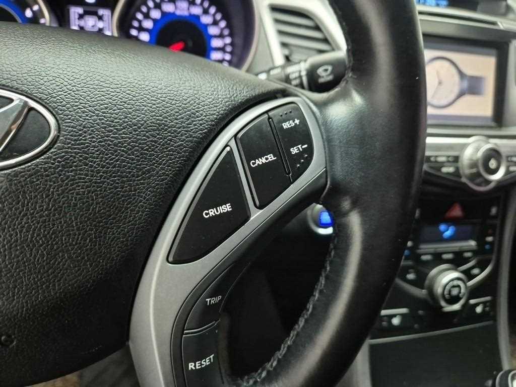 HYUNDAI Avante 2015 Rojo - Importación desde Corea - HF Imports Iquique - Foto 14