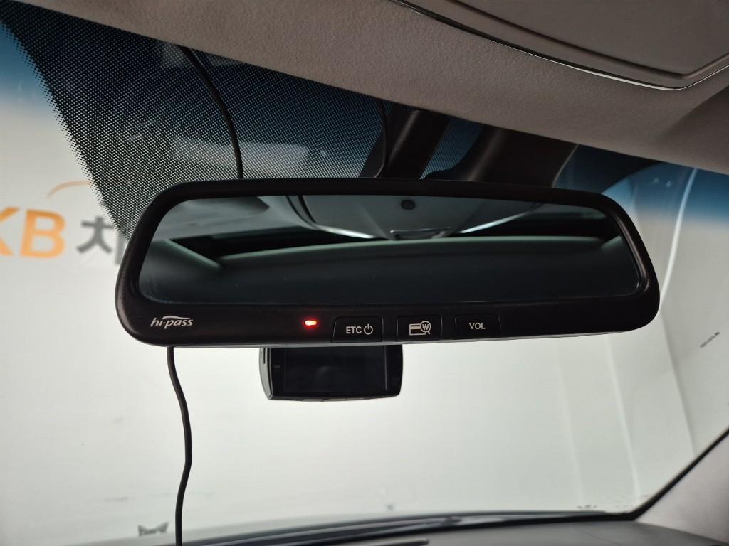 HYUNDAI Equus 2010 Negro - Importación desde Corea - HF Imports Iquique - Foto 17