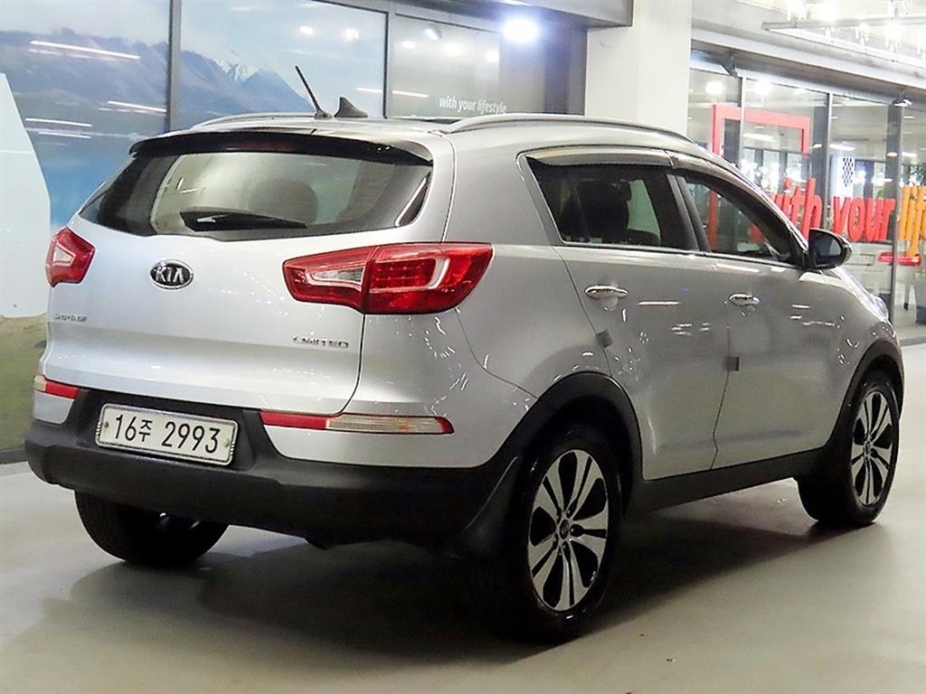 KIA Sportage - Vista 4