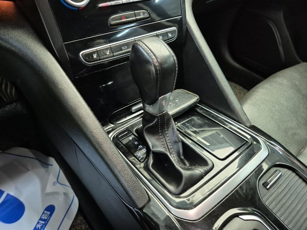 SAMSUNG SM6 - Vista 8