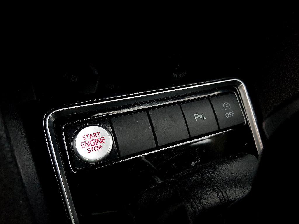 Volkswagen Jetta 2015 Blanco - Importación desde Corea - HF Imports Iquique - Foto 15